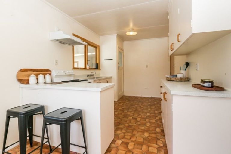 Photo of property in 39 Plunket Street, Tamatea, Napier, 4112