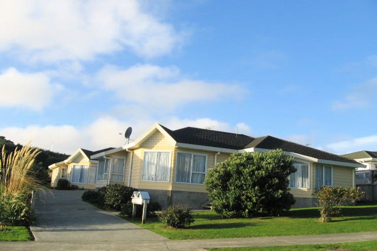 Photo of property in 35b Grays Road, Camborne, Porirua, 5026