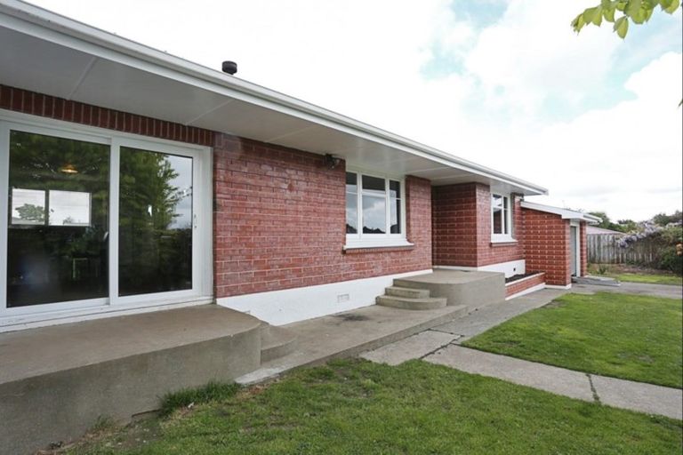 Photo of property in 1 Manapouri Street, Strathern, Invercargill, 9812