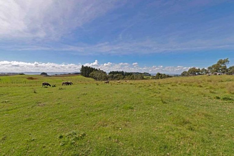 Photo of property in 10b Higham Road, South Head, 0874