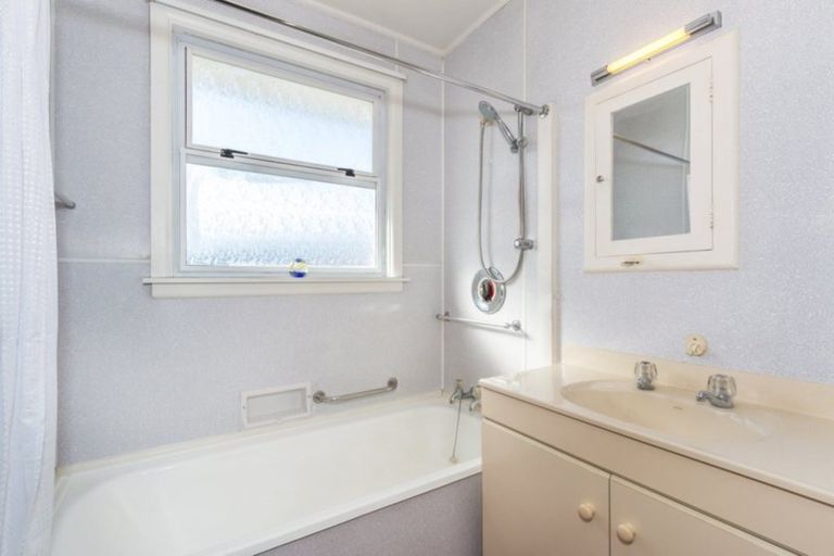 Photo of property in 2/10 Arawa Street, Shirley, Christchurch, 8013