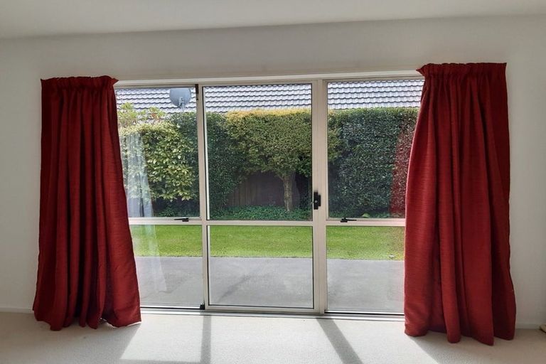 Photo of property in 1/27 Staveley Street, Avonhead, Christchurch, 8042