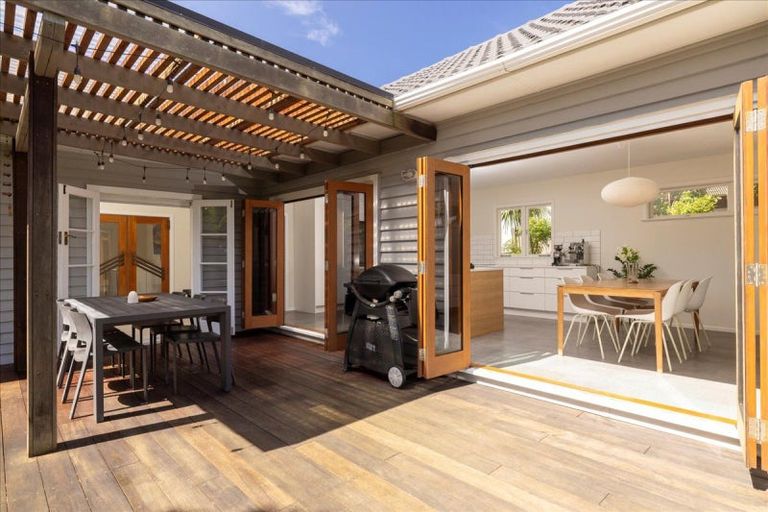 Photo of property in 202a Valley Road, Mount Maunganui, 3116