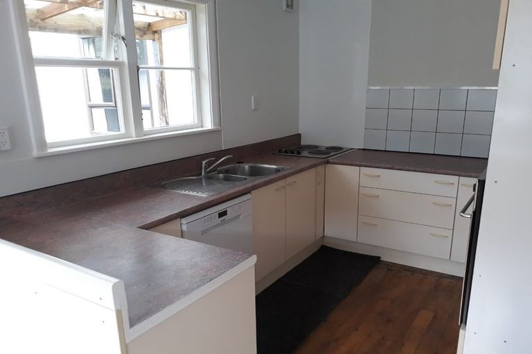 Photo of property in 175 Aorangi Road, Bryndwr, Christchurch, 8053