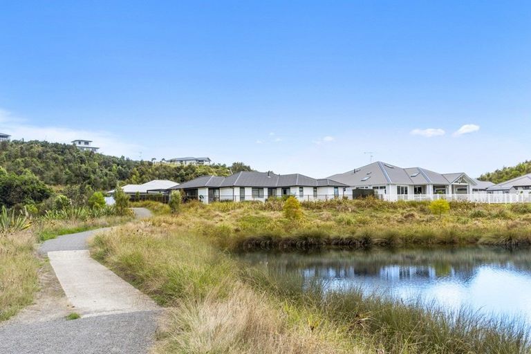 Photo of property in 84 Pakanga Grove, Pyes Pa, Tauranga, 3112