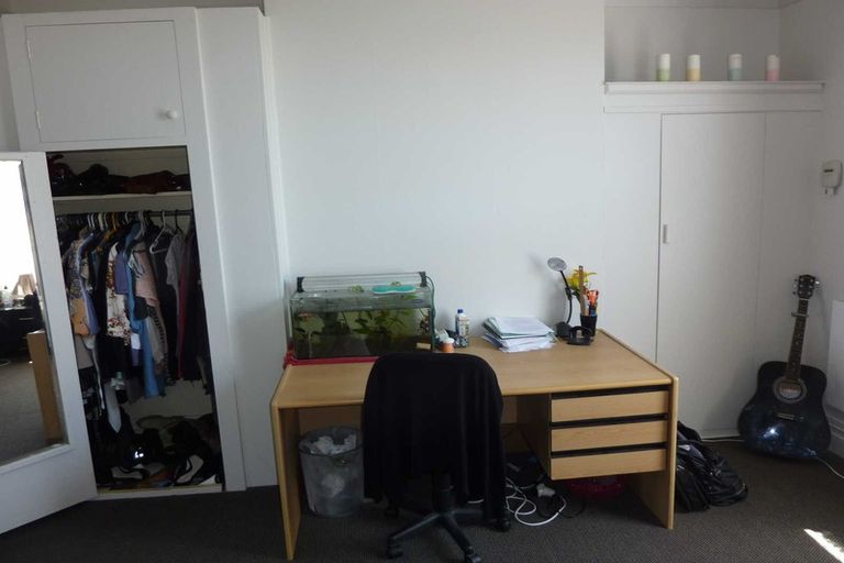 Photo of property in 3/32 Division Street, Riccarton, Christchurch, 8041