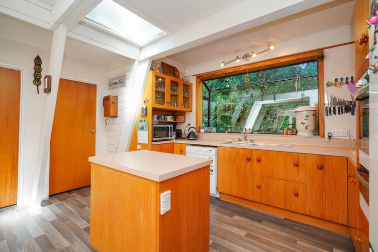 Photo of property in 30 Rakiura Parade, Otatara, Invercargill, 9879