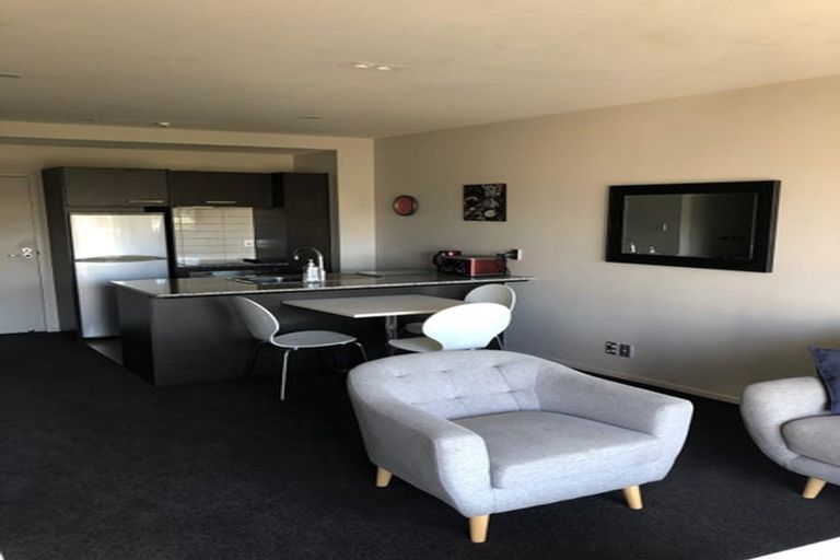 Photo of property in Shoal Haven Apartments, 112a/130 Anzac Street, Takapuna, Auckland, 0622