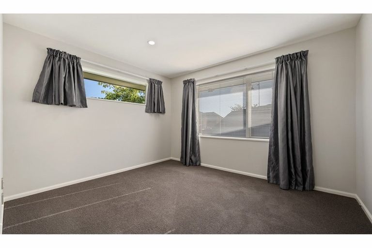 Photo of property in 4 Somerville Crescent, Aidanfield, Christchurch, 8025