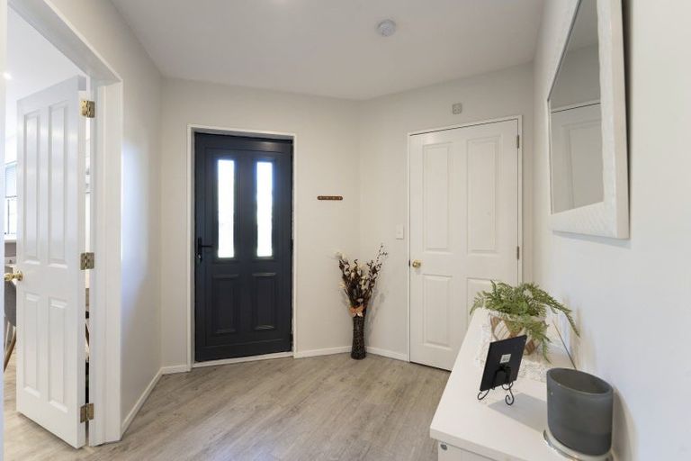 Photo of property in 40 Panckhurst Drive, Woodend, 7610