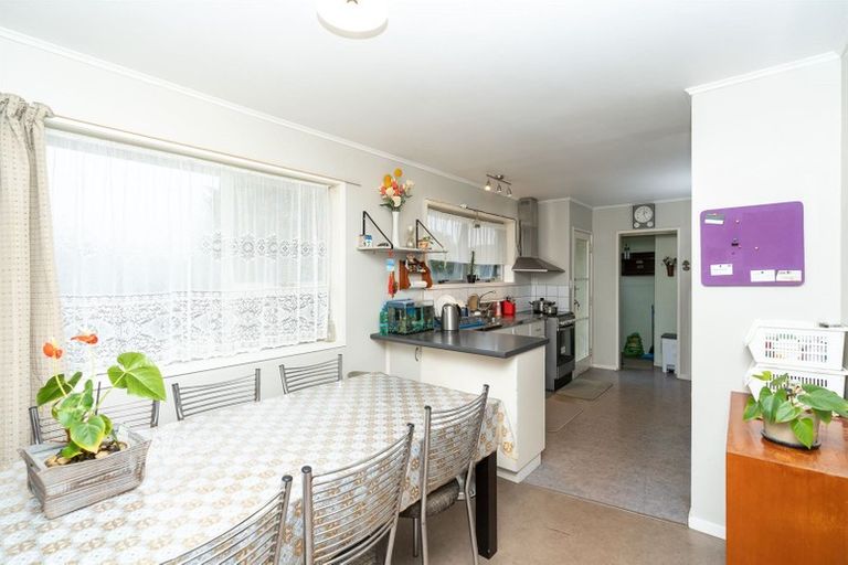 Photo of property in 6 Krippner Place, Dinsdale, Hamilton, 3204