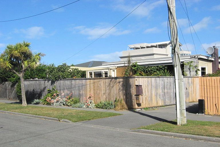 Photo of property in 18 Plover Street, Southshore, Christchurch, 8062