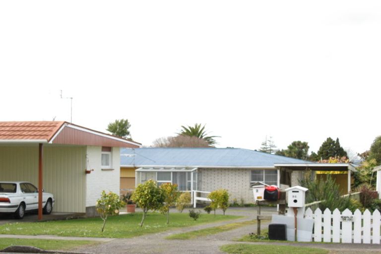 Photo of property in 1/24 Brecon Road, Stratford, 4332