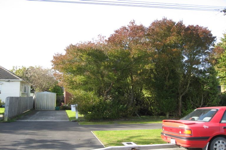 Photo of property in 70 Hamilton Avenue, Ilam, Christchurch, 8041