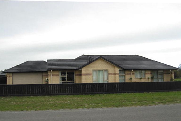 Photo of property in 87 Lowes Road, Rolleston, 7614