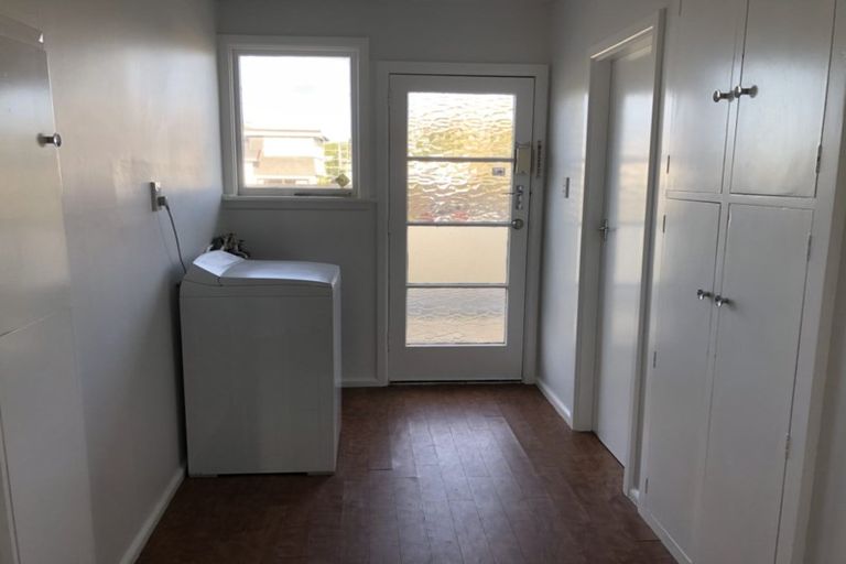 Photo of property in 344 Marine Parade, New Brighton, Christchurch, 8061