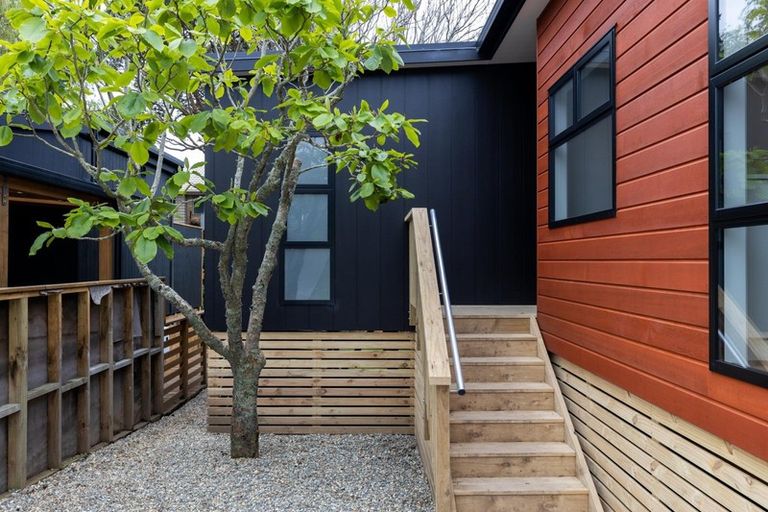 Photo of property in 12a Gaine Street, New Plymouth, 4310