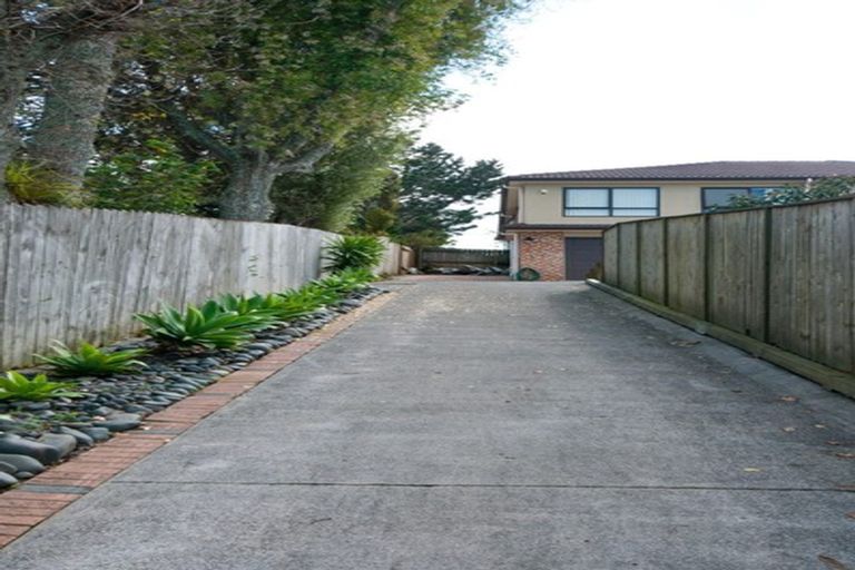 Photo of property in 26a Woodstock Road, Forrest Hill, Auckland, 0620