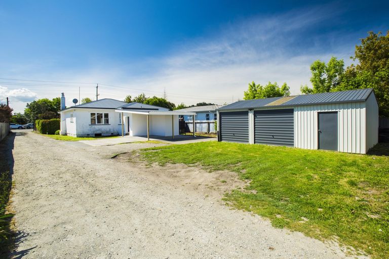 Photo of property in 17 De Lautour Road, Kaiti, Gisborne, 4010