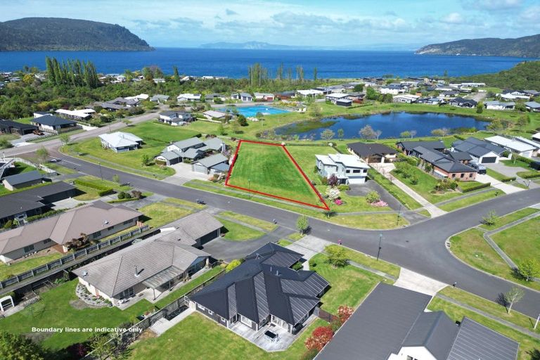 Photo of property in 84 Montgomery Crescent, Kinloch, Taupo, 3377