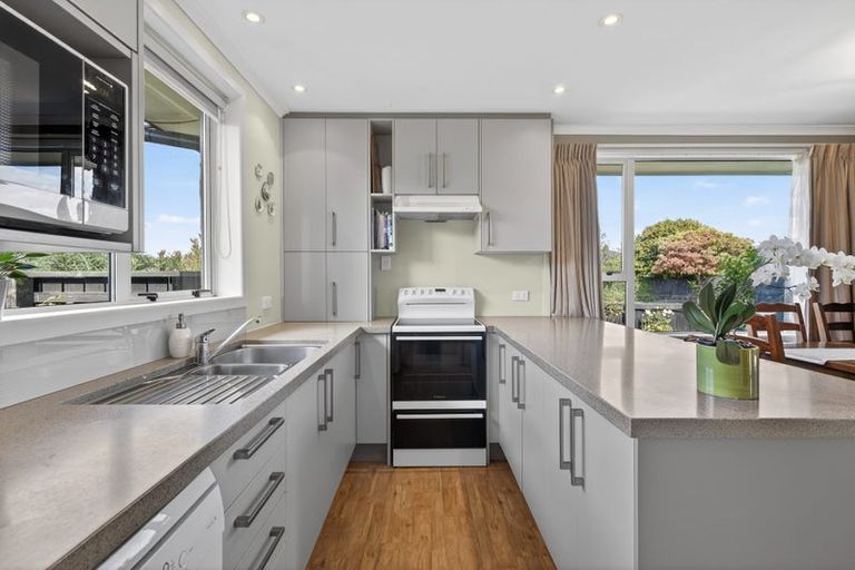 Photo of property in 208 Condell Avenue, Papanui, Christchurch, 8053