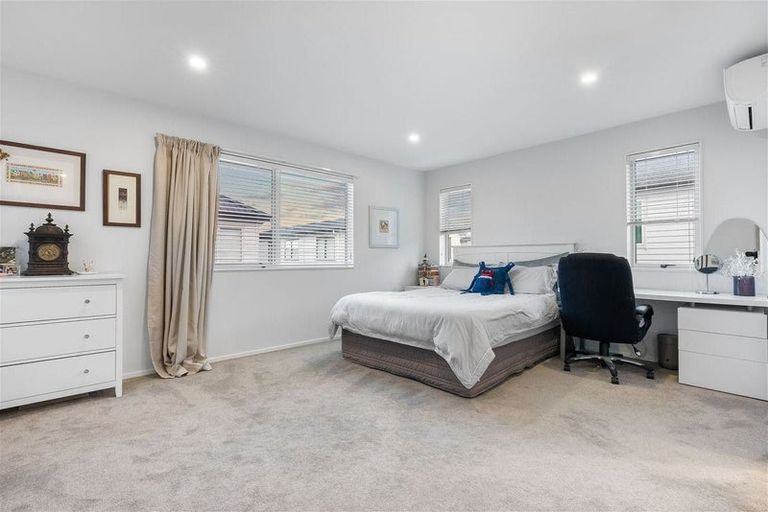 Photo of property in 8 Camp X Place, Whenuapai, Auckland, 0618