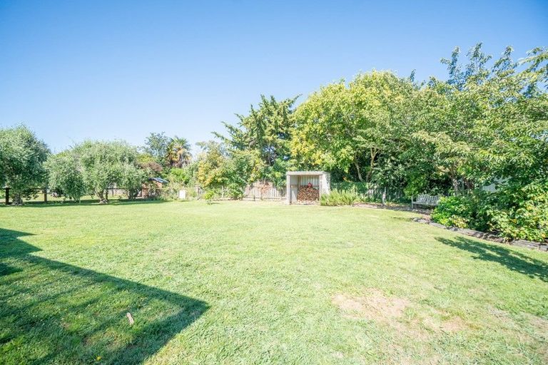 Photo of property in 37 Hammond Street, Bulls, 4818