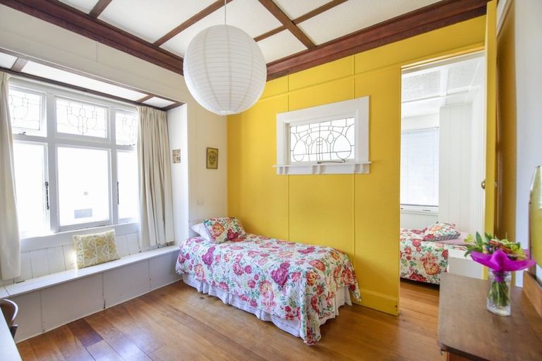 Photo of property in 55 Shakespeare Road, Bluff Hill, Napier, 4110