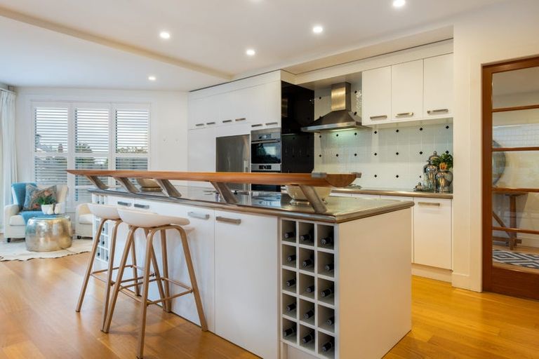 Photo of property in 1/16 Clifton Road, Hauraki, Auckland, 0622