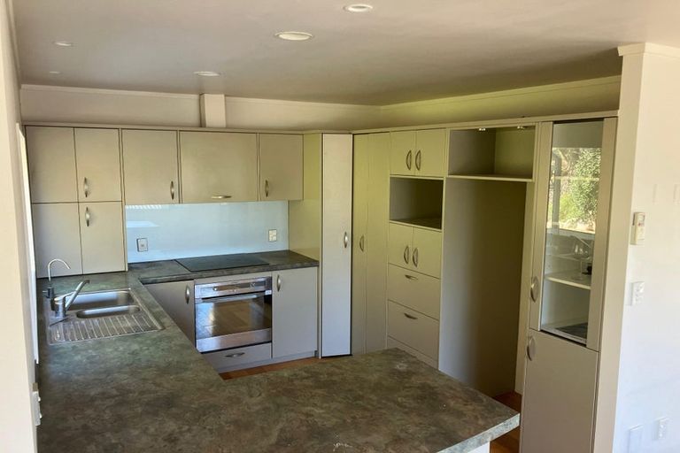 Photo of property in 8 Greenridge Court, Glenfield, Auckland, 0629