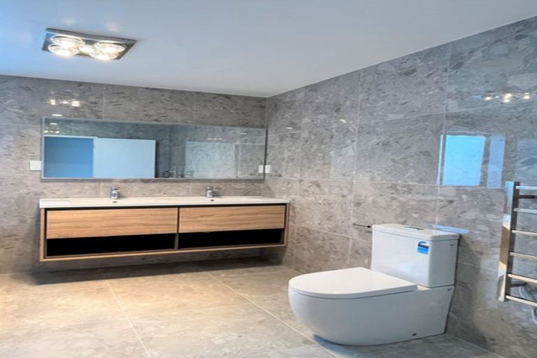 Photo of property in 23 Coast Garden Drive, Hobsonville, Auckland, 0616