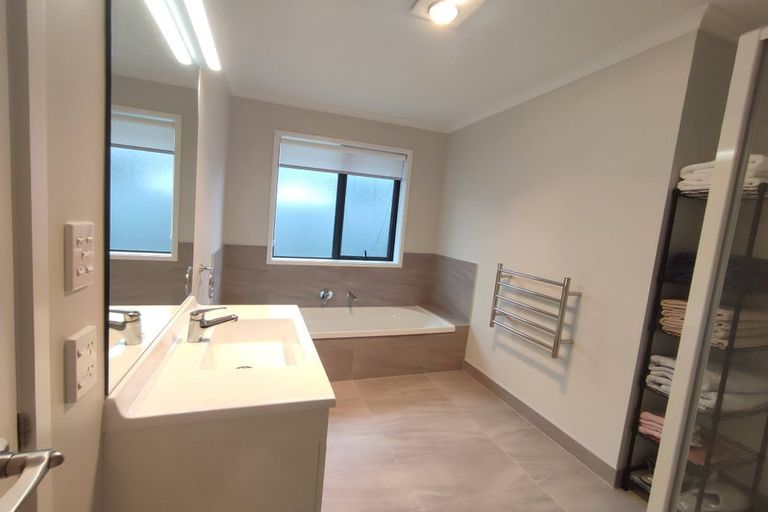 Photo of property in 13 Hikawera Drive, Frimley, Hastings, 4120