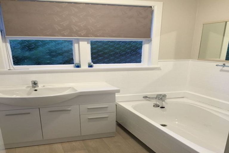 Photo of property in 14 Sunnyside Street, Onerahi, Whangarei, 0110