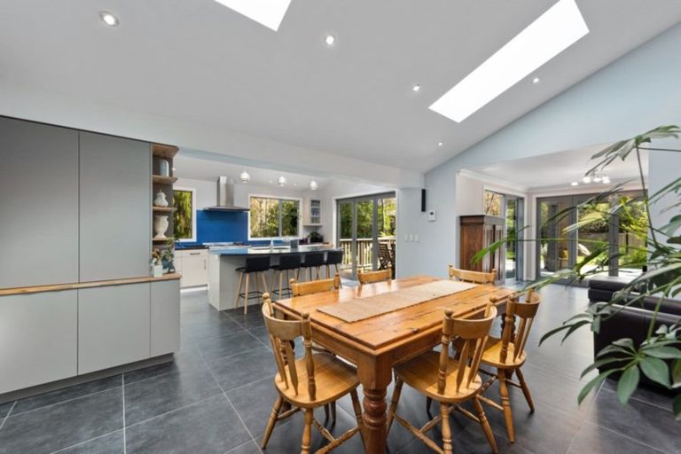 Photo of property in 27c Chatsworth Road, Silverstream, Upper Hutt, 5019