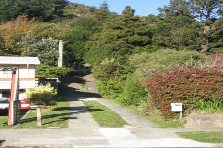 Photo of property in 99a Stokes Valley Road, Stokes Valley, Lower Hutt, 5019