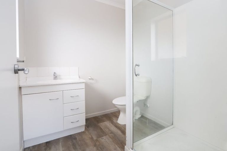 Photo of property in 183 Old Farm Road, Hamilton East, Hamilton, 3216