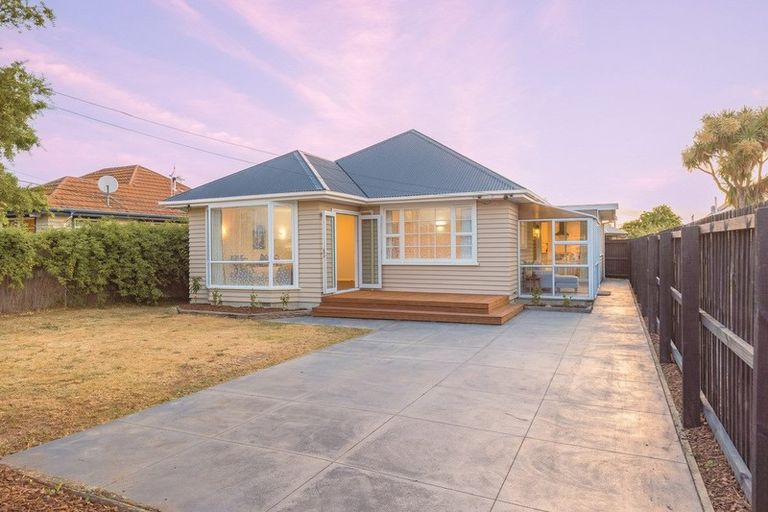 Photo of property in 60 Ottawa Road, Wainoni, Christchurch, 8061