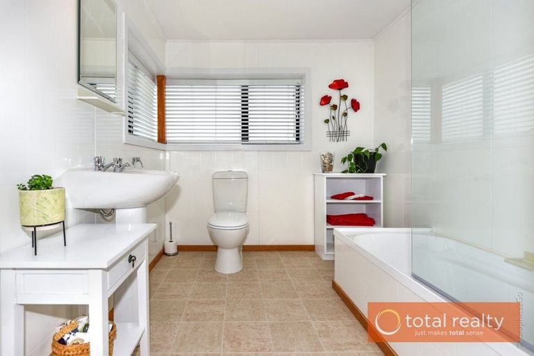 Photo of property in 10 Arkwright Place, Halswell, Christchurch, 8025