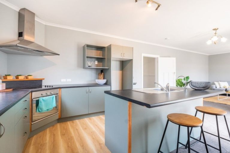 Photo of property in 32 Victoria Road, Saint Kilda, Dunedin, 9012