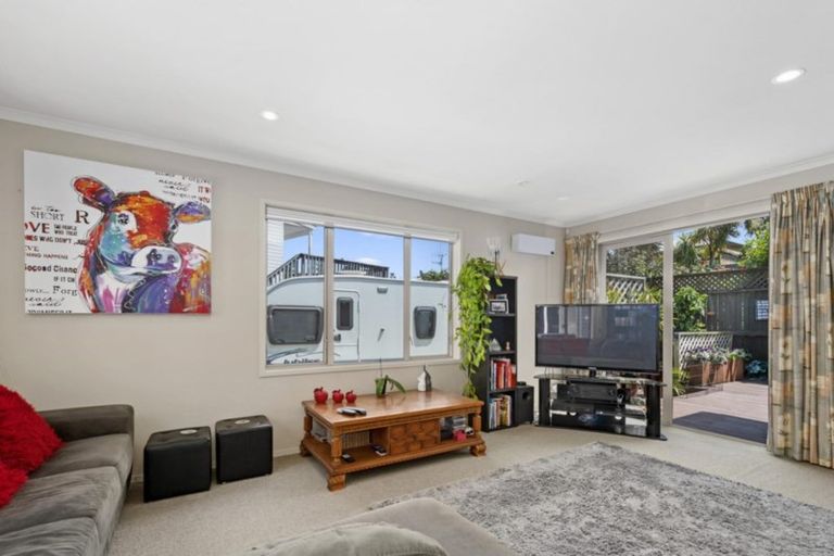 Photo of property in 46e Percy Road, Papamoa Beach, Papamoa, 3118