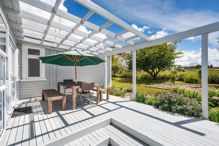 Photo of property in 6 Griffins Road, Marton, 4788