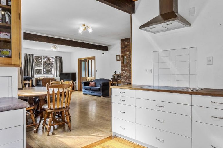 Photo of property in 22 Bank Street, Amberley, 7410