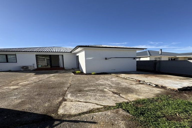 Photo of property in 11 Dyson Street, Strathern, Invercargill, 9812