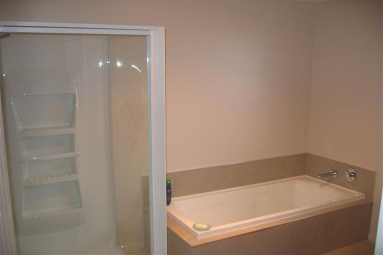 Photo of property in 4 Henley Close, Rolleston, 7614