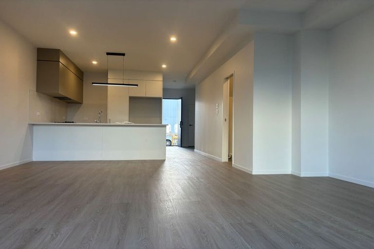 Photo of property in 58 Minhas Road, Papakura, 2110