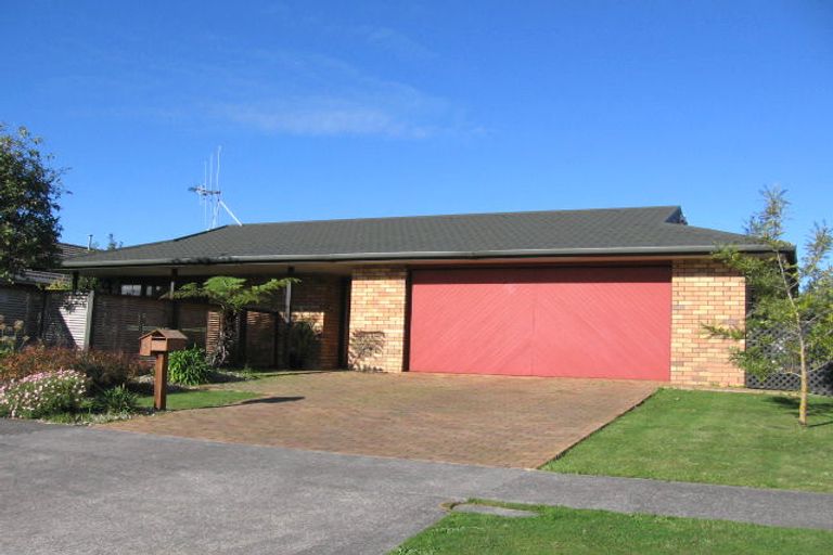 Photo of property in 6 Airport Drive, Milson, Palmerston North, 4414