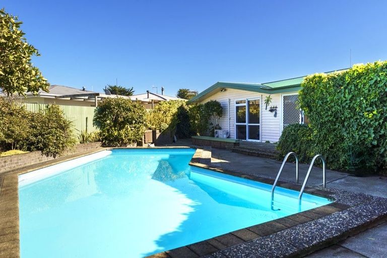 Photo of property in 66 Menin Road, Onekawa, Napier, 4110