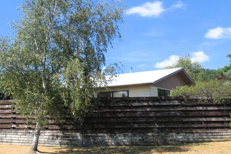 Photo of property in 2/12 Topaz Street, Birchville, Upper Hutt, 5018