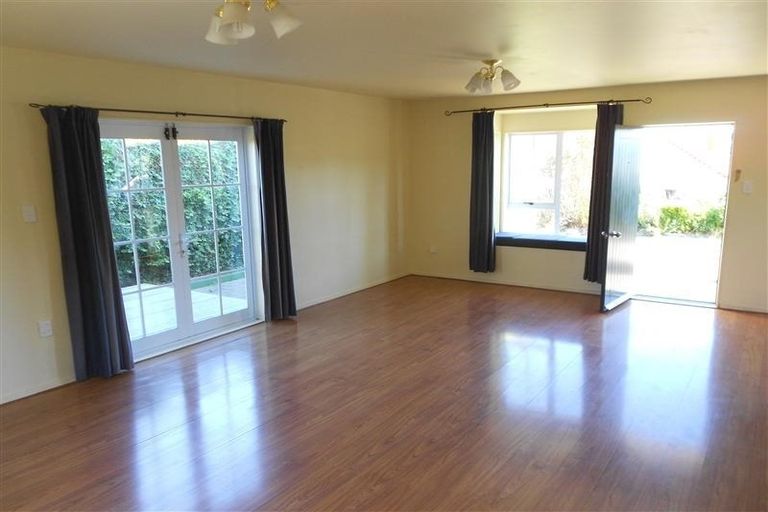 Photo of property in 6a Ironside Road, Johnsonville, Wellington, 6037