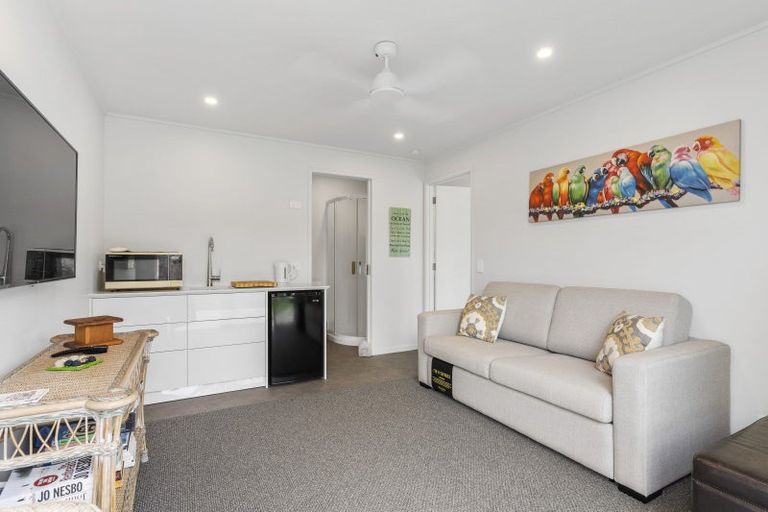 Photo of property in 140 Kiwi Road, Whangamata, 3620